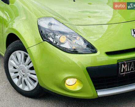 Рено Клио, объемом двигателя 1.2 л и пробегом 188 тыс. км за 5550 $, фото 2 на Automoto.ua