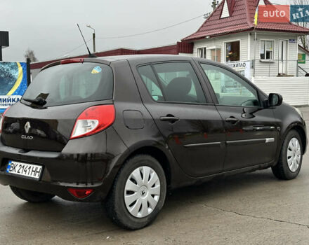 Рено Кліо, об'ємом двигуна 1.6 л та пробігом 147 тис. км за 5350 $, фото 2 на Automoto.ua