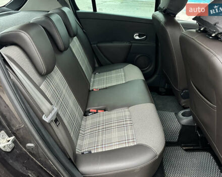 Рено Кліо, об'ємом двигуна 1.6 л та пробігом 147 тис. км за 5350 $, фото 24 на Automoto.ua