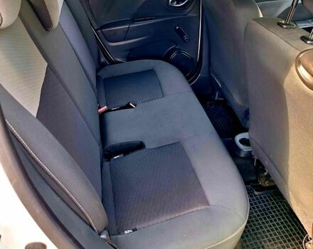 Рено Клио, объемом двигателя 1.5 л и пробегом 231 тыс. км за 6500 $, фото 7 на Automoto.ua