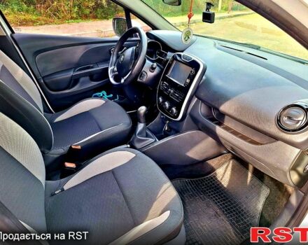 Рено Клио, объемом двигателя 1.5 л и пробегом 231 тыс. км за 6500 $, фото 4 на Automoto.ua