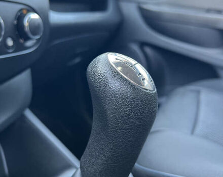 Рено Клио, объемом двигателя 1.5 л и пробегом 260 тыс. км за 7300 $, фото 28 на Automoto.ua