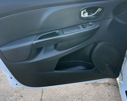 Рено Клио, объемом двигателя 1.5 л и пробегом 260 тыс. км за 7300 $, фото 26 на Automoto.ua