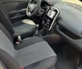 Рено Клио, объемом двигателя 1.5 л и пробегом 218 тыс. км за 8700 $, фото 11 на Automoto.ua