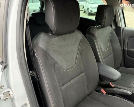 Рено Клио, объемом двигателя 1.5 л и пробегом 142 тыс. км за 9500 $, фото 18 на Automoto.ua