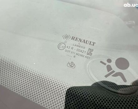 Рено Клио, объемом двигателя 1.5 л и пробегом 142 тыс. км за 9500 $, фото 4 на Automoto.ua