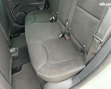 Рено Клио, объемом двигателя 1.5 л и пробегом 142 тыс. км за 9500 $, фото 13 на Automoto.ua