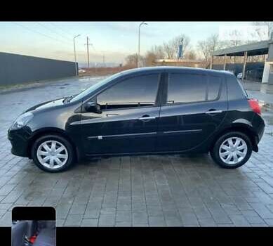 Рено Клио, объемом двигателя 1.2 л и пробегом 196 тыс. км за 4400 $, фото 2 на Automoto.ua