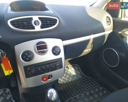 Рено Кліо, об'ємом двигуна 1.2 л та пробігом 217 тис. км за 5400 $, фото 14 на Automoto.ua