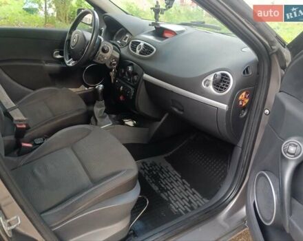 Рено Клио, объемом двигателя 1.5 л и пробегом 175 тыс. км за 4000 $, фото 1 на Automoto.ua