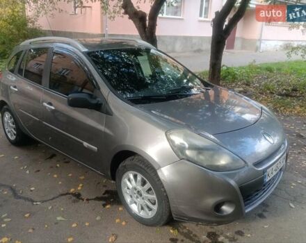Рено Клио, объемом двигателя 1.5 л и пробегом 175 тыс. км за 4000 $, фото 19 на Automoto.ua