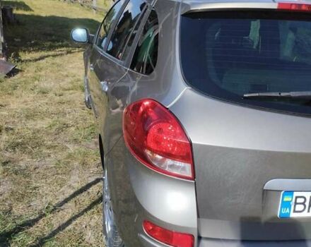 Рено Клио, объемом двигателя 1.5 л и пробегом 236 тыс. км за 4600 $, фото 6 на Automoto.ua