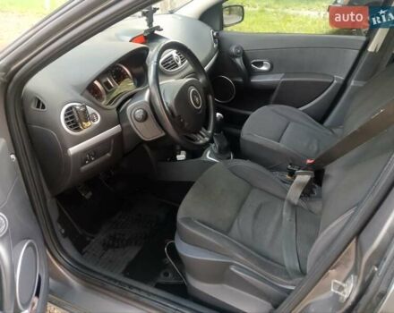 Рено Клио, объемом двигателя 1.5 л и пробегом 175 тыс. км за 4000 $, фото 28 на Automoto.ua