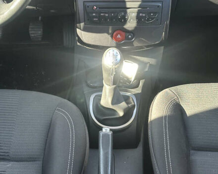 Рено Клио 2010 в Виннице на Automoto.ua Рено Клио, объемом двигателя 1.2 л и пробегом 196 тыс. км за 5450 $, фото 16 на Automoto.ua