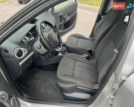 Рено Клио, объемом двигателя 1.15 л и пробегом 317 тыс. км за 5200 $, фото 7 на Automoto.ua