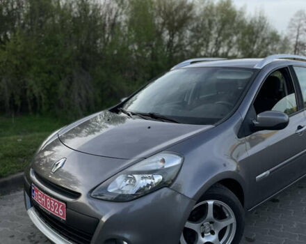 Рено Клио, объемом двигателя 1.2 л и пробегом 300 тыс. км за 4990 $, фото 2 на Automoto.ua