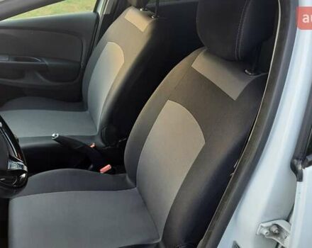 Рено Клио, объемом двигателя 1.46 л и пробегом 242 тыс. км за 6999 $, фото 17 на Automoto.ua