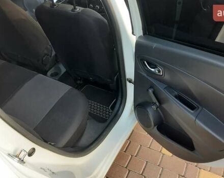 Рено Клио, объемом двигателя 1.46 л и пробегом 242 тыс. км за 6999 $, фото 8 на Automoto.ua