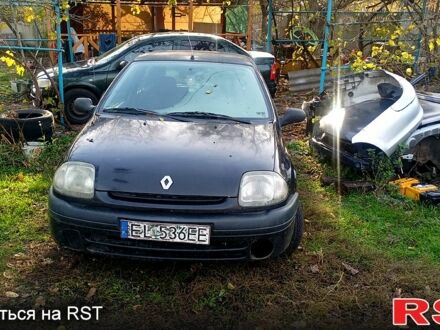 Рено Клио, объемом двигателя 1.6 л и пробегом 200 тыс. км за 1000 $, фото 1 на Automoto.ua