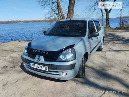 Рено Кліо 2003 у Дніпро (Дніпропетровську) на Automoto.ua Рено Кліо, об'ємом двигуна 1.4 л та пробігом 249 тис. км за 3800 $, фото 1 на Automoto.ua