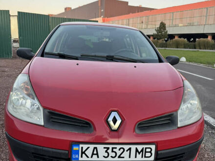 Рено Клио, объемом двигателя 1.2 л и пробегом 295 тыс. км за 3290 $, фото 1 на Automoto.ua