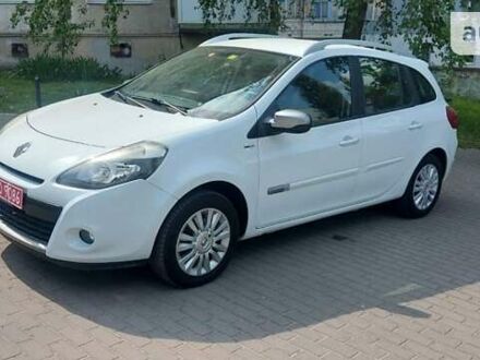 Рено Клио 2012 в Ровно на Automoto.ua Рено Клио, объемом двигателя 1.6 л и пробегом 181 тыс. км за 7350 $, фото 1 на Automoto.ua