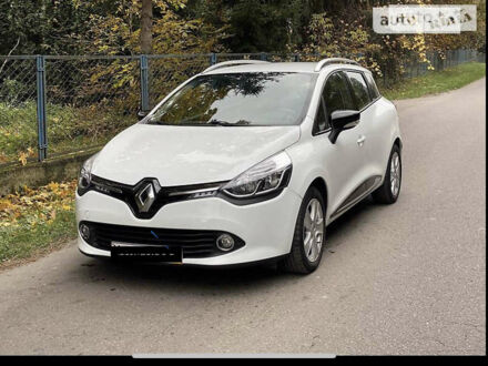 Рено Клио 2015 в Ровно на Automoto.ua Рено Клио, объемом двигателя 1.5 л и пробегом 177 тыс. км за 7800 $, фото 1 на Automoto.ua