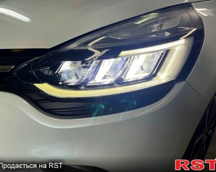 Рено Клио, объемом двигателя 15 л и пробегом 70 тыс. км за 13999 $, фото 1 на Automoto.ua