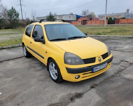 Желтый Рено Клио, объемом двигателя 1.5 л и пробегом 220 тыс. км за 2400 $, фото 1 на Automoto.ua