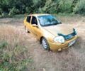 Жовтий Рено Кліо, об'ємом двигуна 1.4 л та пробігом 334 тис. км за 2500 $, фото 1 на Automoto.ua