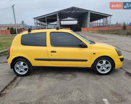 Жовтий Рено Кліо, об'ємом двигуна 1.46 л та пробігом 370 тис. км за 2200 $, фото 6 на Automoto.ua