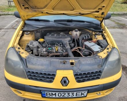 Желтый Рено Клио, объемом двигателя 1.5 л и пробегом 220 тыс. км за 2400 $, фото 6 на Automoto.ua