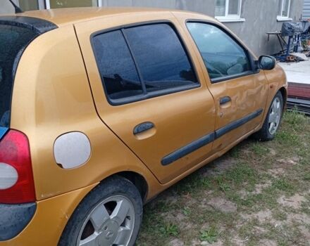 Жовтий Рено Кліо, об'ємом двигуна 1.4 л та пробігом 200 тис. км за 2000 $, фото 1 на Automoto.ua