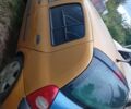 Жовтий Рено Кліо, об'ємом двигуна 1.4 л та пробігом 200 тис. км за 2000 $, фото 3 на Automoto.ua
