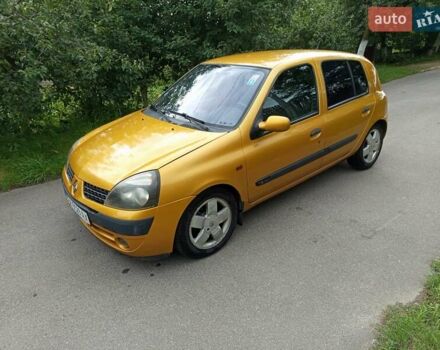 Желтый Рено Клио, объемом двигателя 1.4 л и пробегом 178 тыс. км за 3300 $, фото 1 на Automoto.ua
