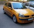 Желтый Рено Клио, объемом двигателя 1.4 л и пробегом 120 тыс. км за 6000 $, фото 7 на Automoto.ua
