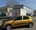 Желтый Рено Клио, объемом двигателя 1.4 л и пробегом 158 тыс. км за 4300 $, фото 2 на Automoto.ua