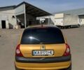 Желтый Рено Клио, объемом двигателя 1.4 л и пробегом 158 тыс. км за 4300 $, фото 5 на Automoto.ua