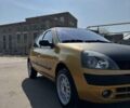 Желтый Рено Клио, объемом двигателя 1.4 л и пробегом 158 тыс. км за 4300 $, фото 7 на Automoto.ua