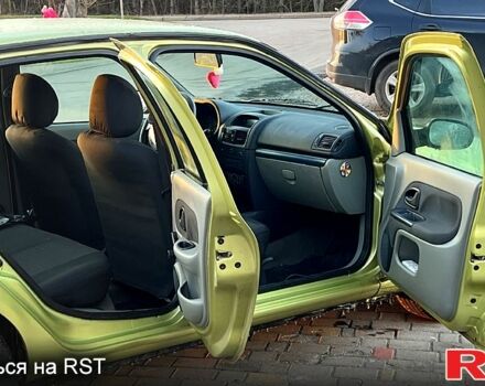 Жовтий Рено Кліо, об'ємом двигуна 1.4 л та пробігом 174 тис. км за 4500 $, фото 7 на Automoto.ua