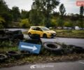 Желтый Рено Клио, объемом двигателя 2 л и пробегом 105 тыс. км за 8000 $, фото 1 на Automoto.ua