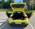 Жовтий Рено Кліо, об'ємом двигуна 0.9 л та пробігом 186 тис. км за 6000 $, фото 4 на Automoto.ua
