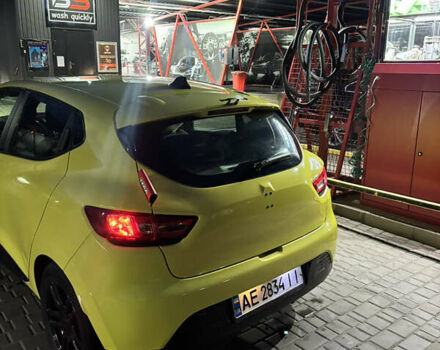 Рено Клио 2013 в Кривом Роге на Automoto.ua Желтый Рено Клио, объемом двигателя 1.15 л и пробегом 290 тыс. км за 7200 $, фото 1 на Automoto.ua