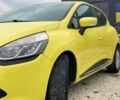Желтый Рено Клио, объемом двигателя 1.5 л и пробегом 106 тыс. км за 6000 $, фото 2 на Automoto.ua