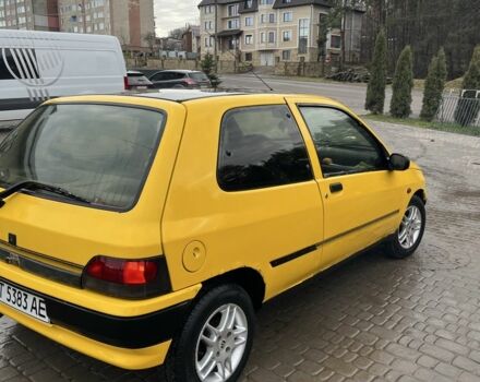 Жовтий Рено Кліо, об'ємом двигуна 1.2 л та пробігом 300 тис. км за 900 $, фото 4 на Automoto.ua