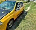 Желтый Рено Клио, объемом двигателя 1.4 л и пробегом 3 тыс. км за 2100 $, фото 1 на Automoto.ua