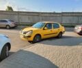 Желтый Рено Клио, объемом двигателя 1.5 л и пробегом 170 тыс. км за 3000 $, фото 4 на Automoto.ua