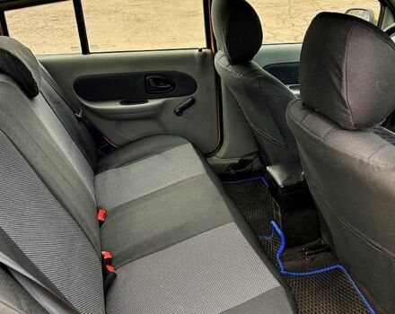 Желтый Рено Клио, объемом двигателя 1.5 л и пробегом 296 тыс. км за 3200 $, фото 5 на Automoto.ua