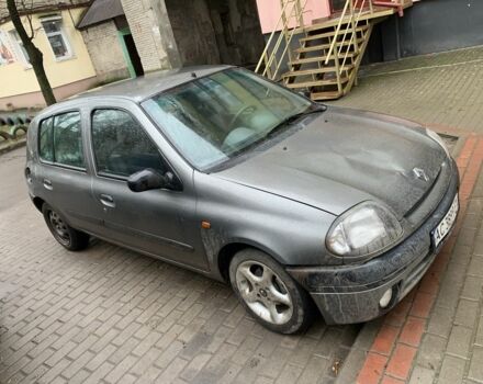 Сірий Рено Кліо, об'ємом двигуна 1.1 л та пробігом 246 тис. км за 1600 $, фото 1 на Automoto.ua