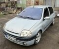 Сірий Рено Кліо, об'ємом двигуна 1.4 л та пробігом 300 тис. км за 3000 $, фото 1 на Automoto.ua